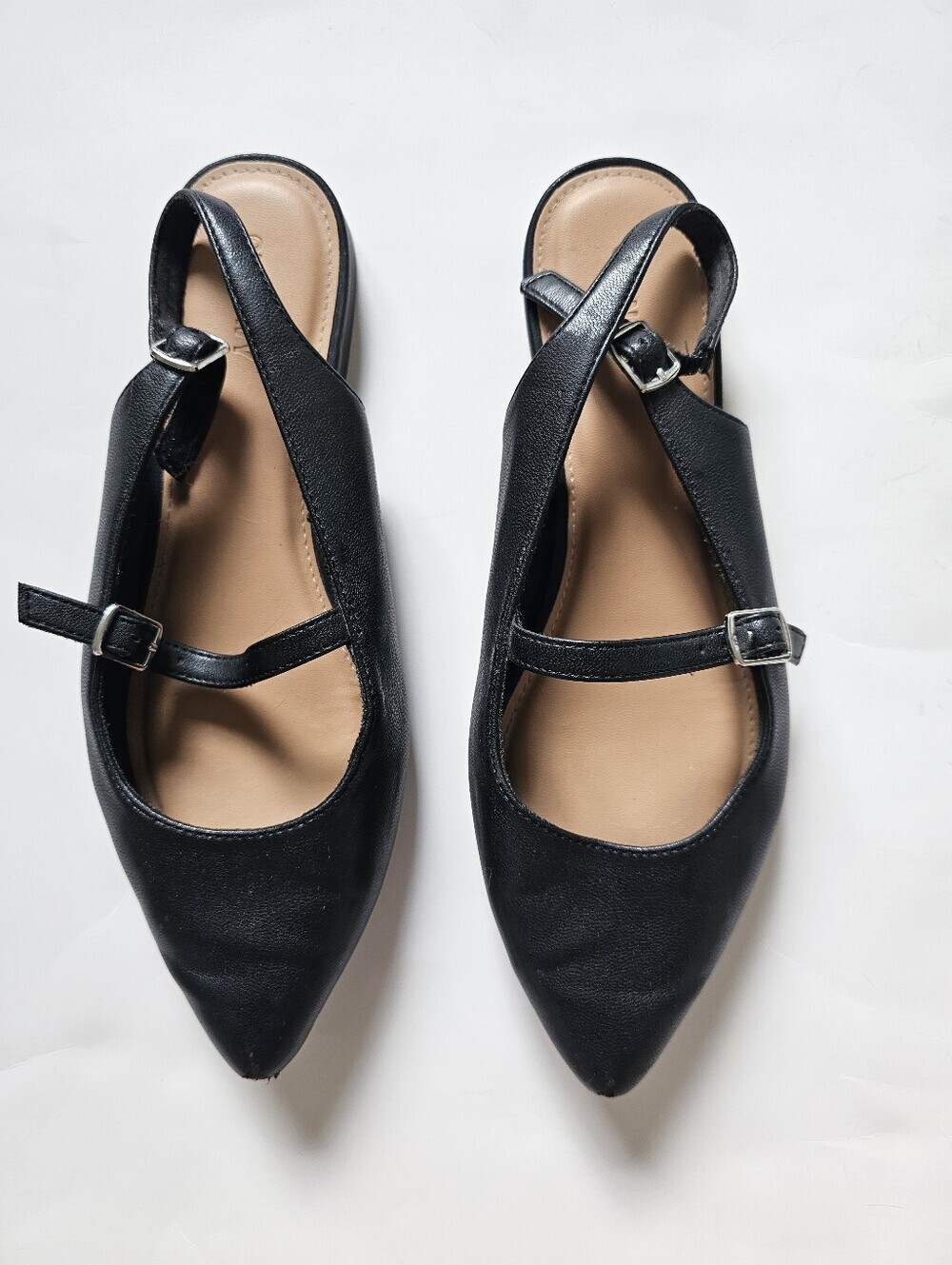 Old Navy 9 Black Pointed Slingback Flats with Cross Strap